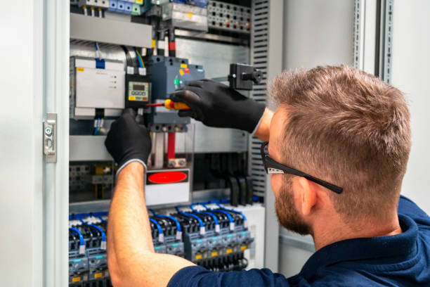 Best Affordable Electrician  in Dalworthington Gardens, TX